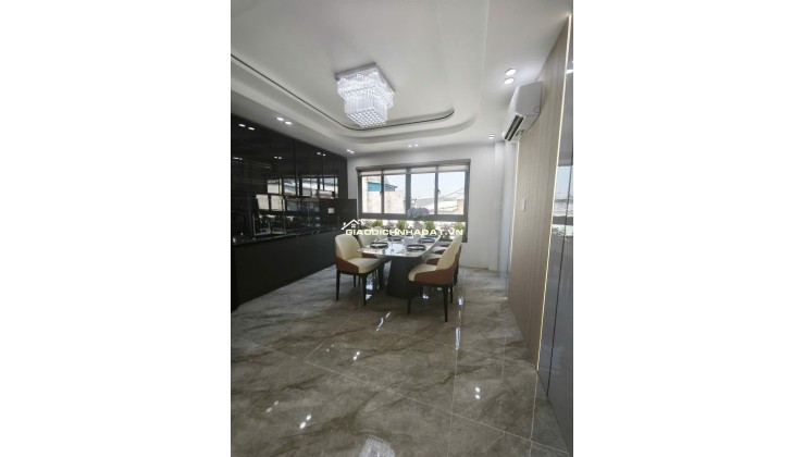 Nhà 5 tầng, TX38 – gần Hà Huy Giáp (~500m) GIẢM GẤP 500TR – CHỈ CÒN 6.5 TỶ