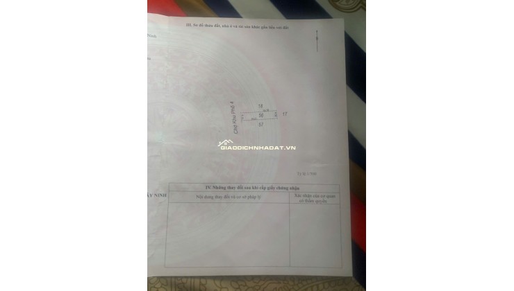 BÁN ĐẤT TẠI CHỢ DT81M2 SHR TRÊN ĐẤT CÓ NHÀ TIỀN CHẾ CỬA KÉO ĐÀI LOAN 950TR LH:0974004184 GẶP TRUNG.