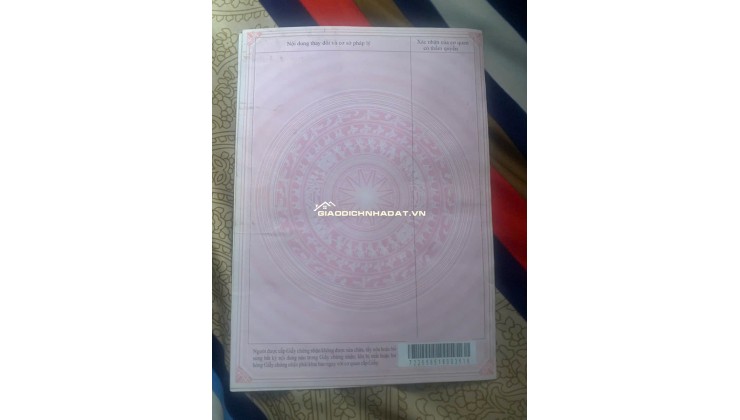 BÁN ĐẤT TẠI CHỢ DT81M2 SHR TRÊN ĐẤT CÓ NHÀ TIỀN CHẾ CỬA KÉO ĐÀI LOAN 950TR LH:0974004184 GẶP TRUNG.