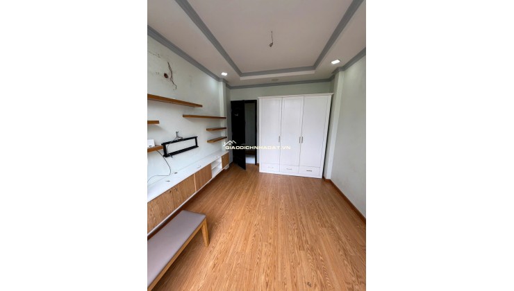 NHÀ BÁN GÓC 2 MẶT TIỀN HẺM 1/ LÊ TRỌNG TẤN, TÂN PHÚ. LH:0933858454.