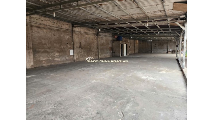 CHO THUÊ XƯỞNG TẠI ĐƯỜNG KÊNH TIÊU BÀ ĐIỂM 1. DT 1000M2 CHỈ 40TR/TH. LH:0903902443.