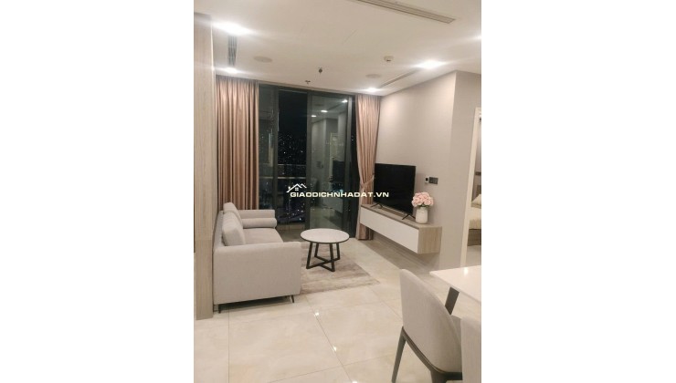 CHO THUÊ CHCC VINHOMES GOLDEN RIVER (TẦNG 20) 72M 2PN, 26TR/TH. LH:0938597537