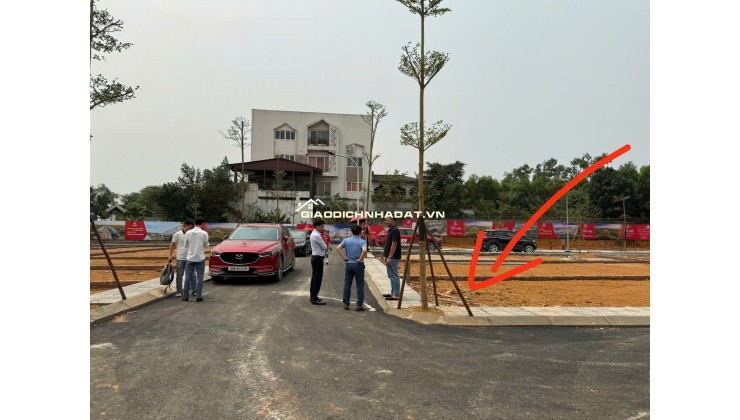 CHÍNH CHỦ CẮT LỖ BÁN NHANH LÔ ĐẤT 100M2, MT 5M, ĐẤT Ở HÒA LẠC, GIÁP MẶT ĐƯỜNG QL21A.