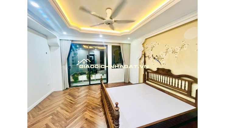 Bán nhà Trung Hòa Nhân Chính, Trần Duy Hưng 70m2, 6 tầng, ô tô, kinh doanh sầm uất