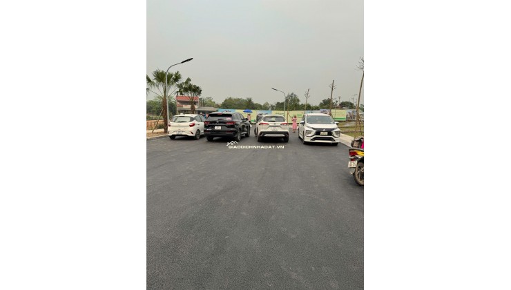 Đất nền phân lô, full thổ cư - Hòa Lạc - Hòa Bình