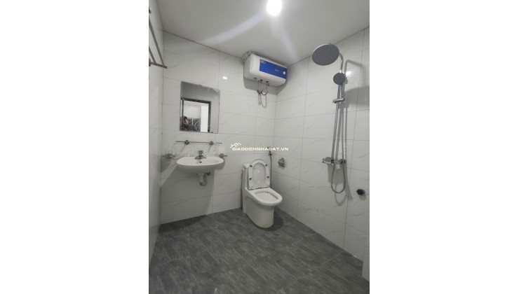 20m x 4 tầng, nhình 3 tỷ, Lựa chọn sáng suốt