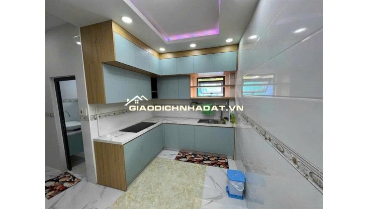 NHÀ ĐẸP Q7 - 2 TẦNG - 46m2 - GẦN MẶT TIỀN - CHỈ 3TỶ NHỈNH