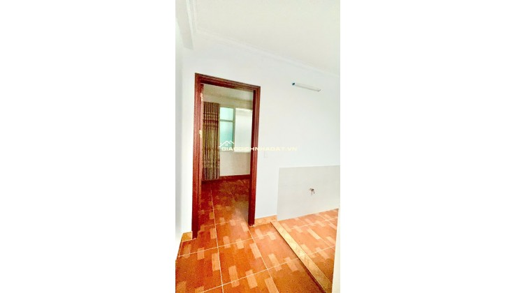  PHÂN LÔ Ô TÔ _ CÁN BỘ HOÀNG NGÂN – NHÀ ĐẸP – SÁT CÔNG VIÊN _ 66M2 _ VỈA HÈ KD