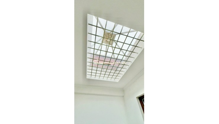  PHÂN LÔ Ô TÔ _ CÁN BỘ HOÀNG NGÂN – NHÀ ĐẸP – SÁT CÔNG VIÊN _ 66M2 _ VỈA HÈ KD