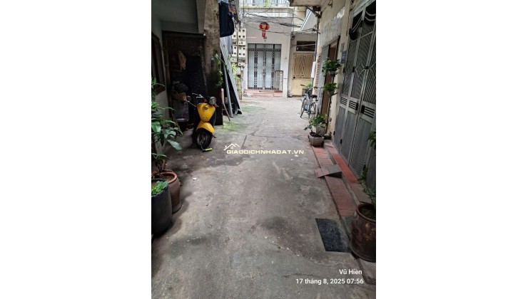 Bán nhà mặt phố Long Biên 2,  một mặt phố, một mặt ngõ, kinh doanh mọi lĩnh vực, giá nhỉnh 16 tỷ