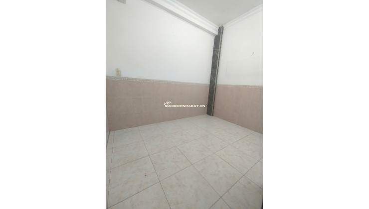 PHÒNG TRỌ 492 TÂN KỲ TÂN QUÝ, DT18-25M2, SẠCH ĐẸP, GIÁ CHỈ TỪ 2.8TR. LH:0921699268.