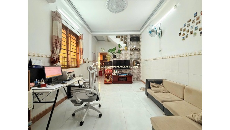 NHÀ NỞ HẬU – HẺM THÔNG NGUYỄN VĂN LƯỢNG – GIÁ CHỈ 5.99 TỶ