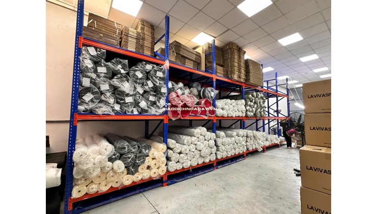 ĐẤT FULL THỔ CƯ MT NGANG 25M, DT 825M2, GIÁ 30 TỶ, ĐANG CHO THUÊ 60TR/THÁNG. LH:0985160979.