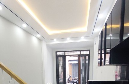 NHÀ ĐẸP HẺM XE HƠI RẠCH ÂU DƯƠNG LÂN – Q8 – 3.3/3.9M x10M – 3 TẦNG – GIÁ 6.8 TỶ