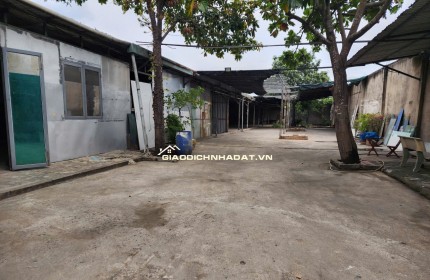 CHO THUÊ XƯỞNG TẠI ĐƯỜNG KÊNH TIÊU BÀ ĐIỂM 1. DT 1000M2 CHỈ 40TR/TH. LH:0903902443.