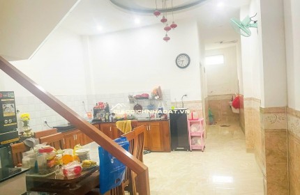 NHÀ 2 TẦNG 85M², NGUYỄN PHƯỚC NGUYÊN,NGANG 4.75M,3PN,SÁT CHỢ,BÊN CÔNG VIÊN