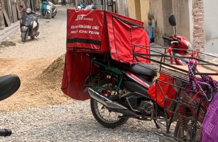 Chính  chủ cần tiền gửi  bán lô đất  80m  .Vị trí cực kỳ đắc địa được biệt danh là gà đẻ trứng vàng .