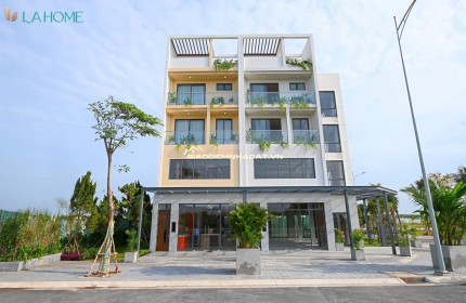 Cần BÁN NHANH CĂN NHÀ PHỐ SÂN VƯỜN VỚI GIÁ 4XTR/ m2