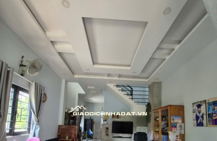 Bán nhà 1 trệt 1 lầu 1 sân thượng Hẻm đường LK 4-5 ,P.Bình Hưng Hòa B , Bình Tân