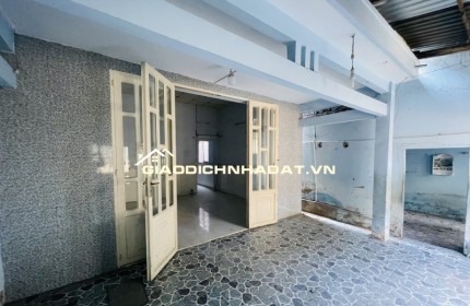 Bán Đất Tặng Nhà C4, Cách 2 Căn Ra Đường Xe Tải, Phường An Nhơn(Phường 6 cũ), Gò Vấp