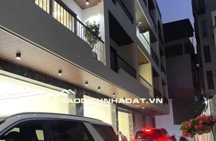  BÁN NHÀ ĐỘI CẤN - PHÂN LÔ VỈA HÈ - KINH DOANH ĐỈNH CAO - 32M2 - 17 TỶ