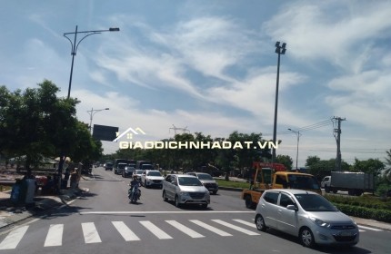 Bán nhà 40m2, Tỉnh Lộ 10, sổ hồng riêng, không quy hoạch. chỉ 2tỷ950