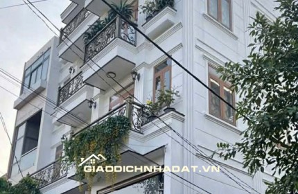 LÊN SÓNG NHÀ ĐẸP XE HƠI ĐẬU CỬA