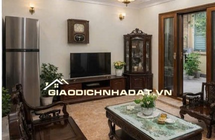 BÁN NHÀ PHỐ HOÀNG QUỐC VIỆT – PHÂN LÔ Ô TÔ – LÔ GÓC 2 MẶT NGÕ – 5M RA MẶT PHỐ