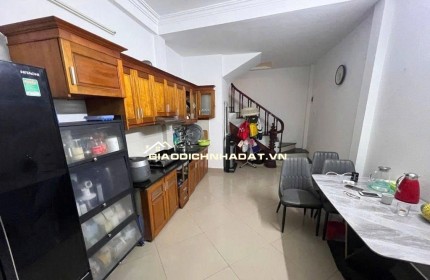 Nhà 48m2 6ty5 - Ngọc Trục - Lô Góc - Ô tô Gần Aeomail chủ tâm huyết