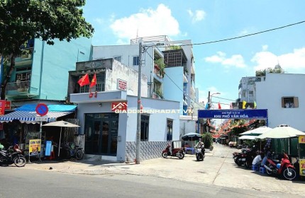 NHÀ LÒ GỐM - P5 Q6 - HẺM XE HƠI 5M. GIÁ 6 TỶ 380 TL. LH:0905828258.