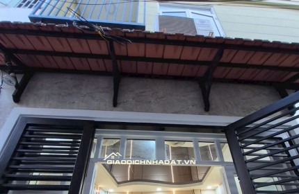 NHÀ ĐẸP QUẬN 4_4 TÀNG ĐÚC_30M2_KO QH_4 TỶ NHỈNH