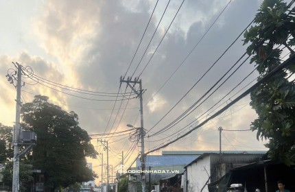 ĐẤT FULL THỔ CƯ MT NGANG 25M, DT 825M2, GIÁ 30 TỶ, ĐANG CHO THUÊ 60TR/THÁNG. LH:0985160979.