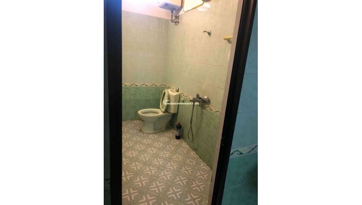 Cầu Giấy 44m 4 Tầng Trung Tâm - Lô Góc - Khu Vực Sầm Uất - Giá tốt