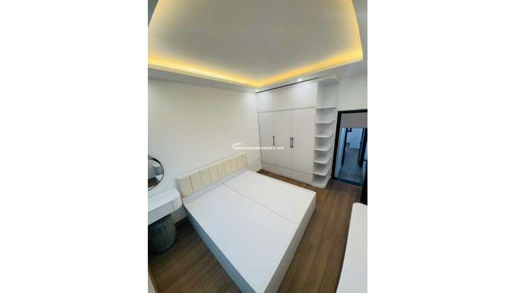 Bán nhà phố Tân Mai, Hồ Đền Lừ,40m, gần đường ô tô, 2 mặt ngõ , kinh doanh nhỏ, 6x tỷ