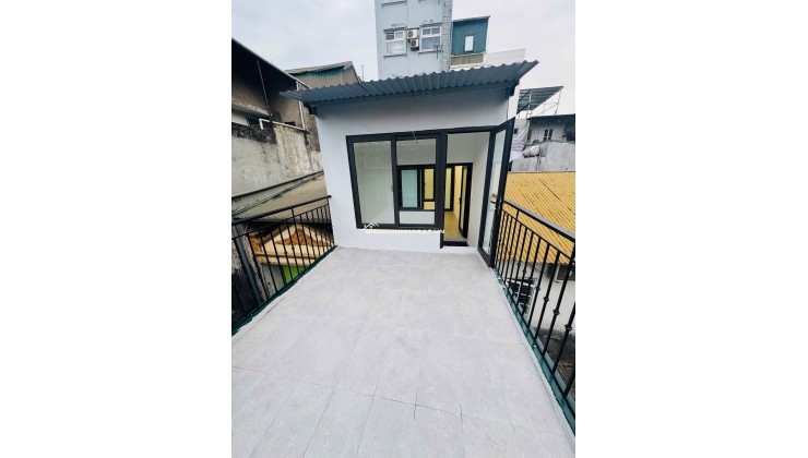 Bán nhà phố Tân Mai, Hồ Đền Lừ,40m, gần đường ô tô, 2 mặt ngõ , kinh doanh nhỏ, 6x tỷ