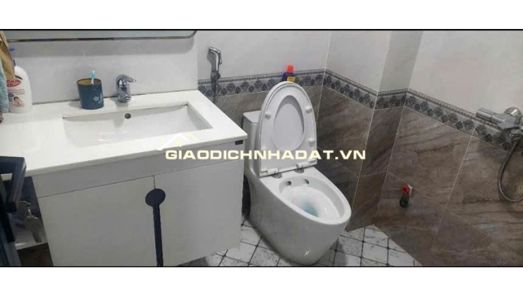 NHÀ 6 TẦNG 486M2 XE HƠI ĐỔ CỬA, THANG MÁY - Ở NGAY - GẦN CHỢ AN NHƠN- GÒ VẤP LH:0707745769.
