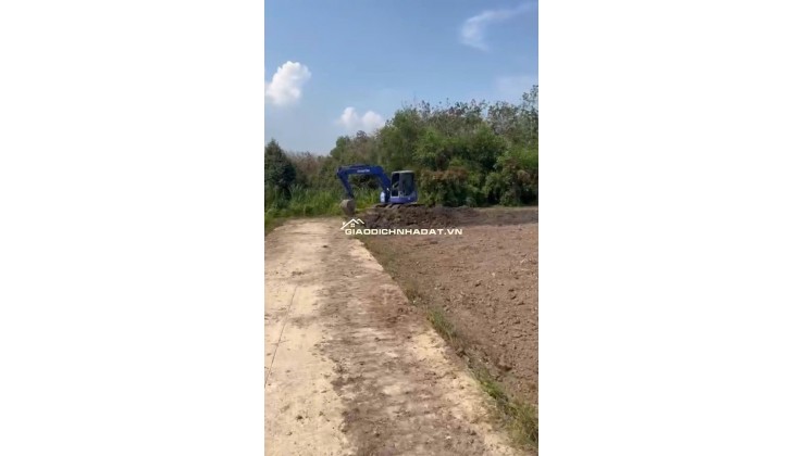 BÁN ĐẤT XÃ PHƯỚC THẠNH, TÂY NINH. 2 LÔ LIỀN KỀ. TỔNG DIỆN TÍCH 1556 M2 - SHR. LH:0786111122.