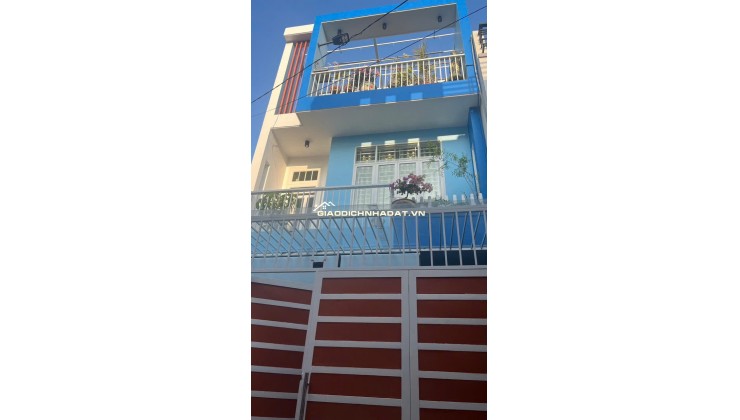 Bán nhà đúc 2,5 tấm hẻm 142 đường số 339 P. Phước Long B, Q9 cũ