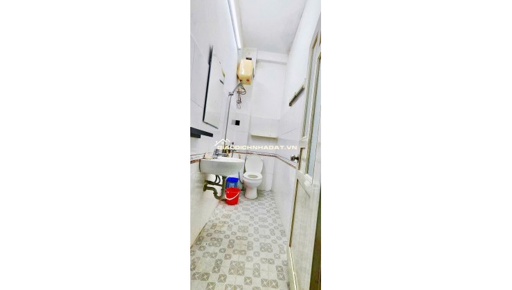 BÁN NHÀ MẶT ĐƯỜNG TRUNG KÍNH_55M2_5 TẦNG ĐẸP KINH DOANH VỈA HÈ_GIÁ 26,55 TỶ