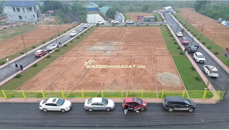  TRỤC CHÍNH PHÚ CÁT - KINH DOANH ĐẮC ĐỊA - SÁT VÁCH CÔNG NGHỆ CAO 