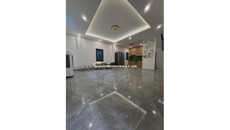 BÁN NHÀ - ĐỨC GIANG - VIỆT HƯNG - NHÀ 5 TẦNG DÂN XÂY CHẮC CHẮN - MẶT NGÕ Ô TÔ THÔNG - KINH DOANH TỐT - 30M - NHỈNH 7 TỶ