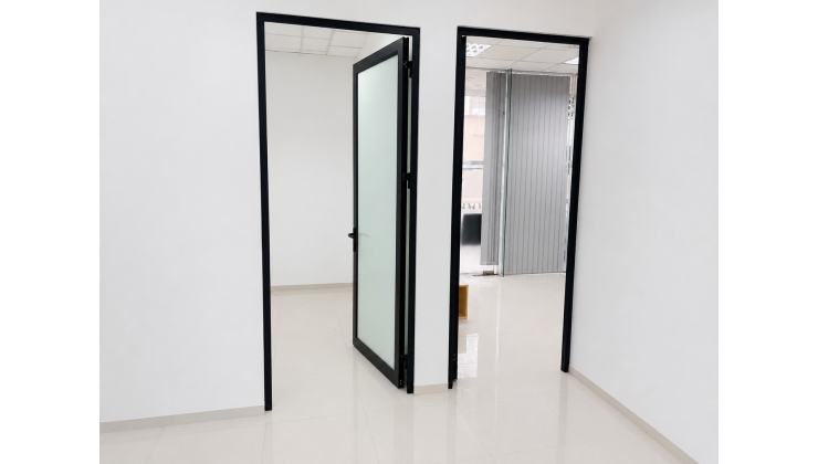 Cho Thuê Văn Phòng 136m² Tại Dịch Vọng Hậu - Cầu Giấy - Hà Nội