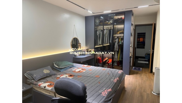 Nhà Đẹp Di Trạch Hoài Đức - 40m 6 tầng - ô tô đỗ cửa - Lô Góc 5.95ty