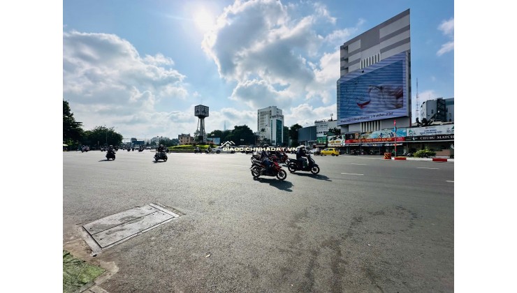 Bán 2 căn đối diện 47.9m2 SHR hẻm Điện Biên Phủ Q1 cách MT vài bước chân
