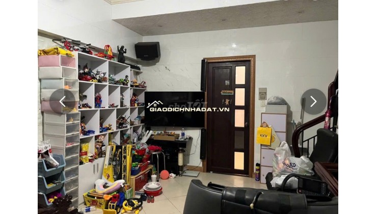 Bán nhà 4 tầng số 100 Thiên Phước P9 Tân Bình vị trí siêu đẹp tiện KD