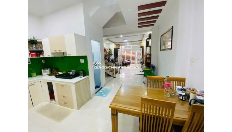 Bán nhà đúc 2,5 tấm hẻm 142 đường số 339 P. Phước Long B, Q9 cũ