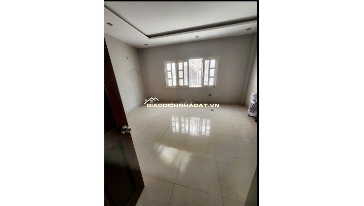 Cho thuê nhà MT 3 lầu 112 Phan Văn Hân P17 Bình Thạnh tiện kinh doanh