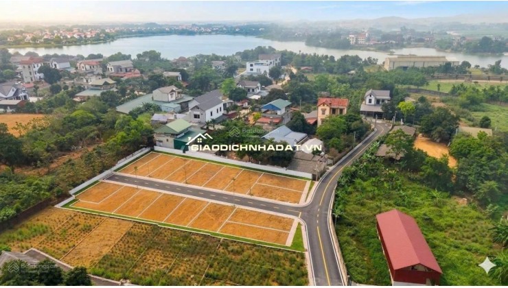 Cần bán 100m hàng F0 xã phú cát Hoà Lạc , cạnh nhà máy in tiền,Đh quốc gia ,Đh FPT giá 2,5tỷ