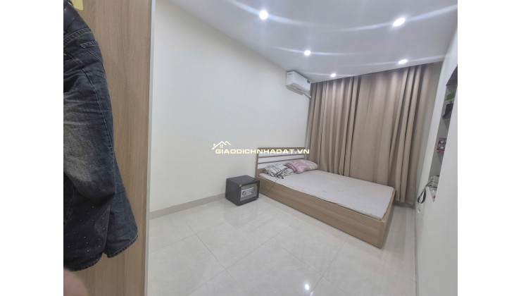 Bán gấp giá rẻ nhà Nguyễn Đức Cảnh 2  tầng, 17m, mặt tiền 3.8m, 1.9 tỷ Hoàng Mai.