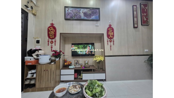 Bán gấp giá rẻ nhà Nguyễn Đức Cảnh 2  tầng, 17m, mặt tiền 3.8m, 1.9 tỷ Hoàng Mai.